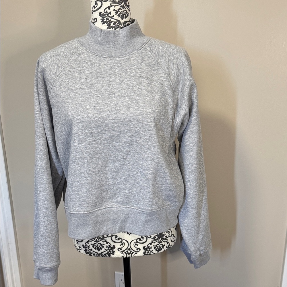 American Eagle Outfitters Gray Sweatshirt